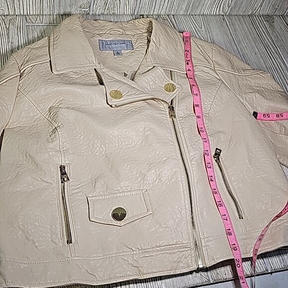 Andrew Marc Marc New York Cream Faux Leather Moto Jacket Womens Size XL - Picture 6 of 10
